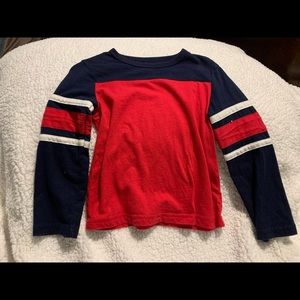 THE CHILDRENS PLACE Long Sleeve - Boys 2T.  Excellent Condition!